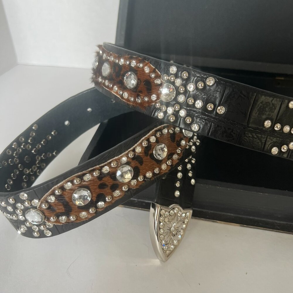 Women`s Belt - Picture 4 of 11
